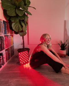 Fringe Heals Red Light Therapy